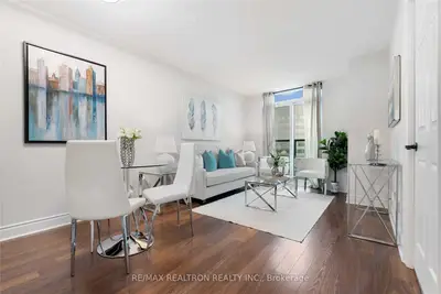 25 Greenview Avenue 2324, Toronto C07, ON M2M 1R2