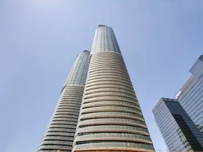 10 York Street 4702, Toronto C01, ON M5J 2Z2