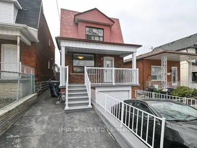 4 Blandford Street, Toronto C03, ON M6E 3A7