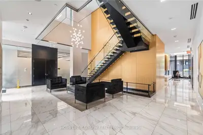 101 Erskine Avenue 2911, Toronto C10, ON M4P 1Y5