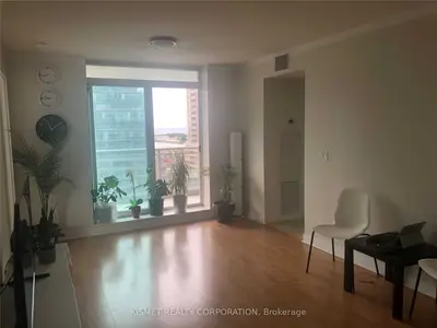 50 Lynn Wiilams Street 1103, Toronto C01, ON M6K 3R9