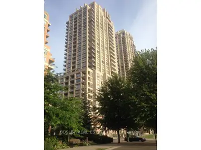 909 Bay Street 2401, Toronto C01, ON M5S 3G2