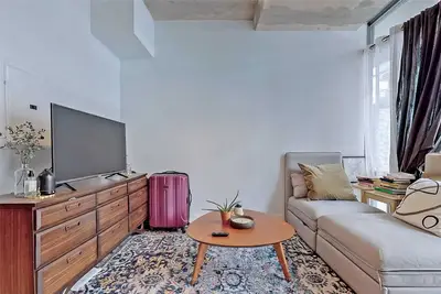 55 Stewart Street 307, Toronto C01, ON M5V 2V1