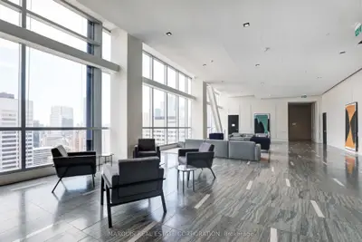 488 University Avenue W 4515, Toronto C01, ON M5G 1V1