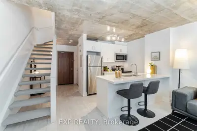 36 Charlotte Street 707, Toronto C01, ON M5V 3P7