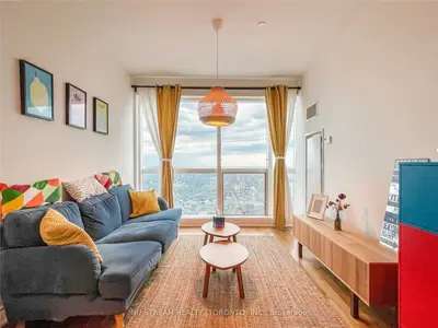 388 Yonge Street 6904, Toronto C01, ON M5B 0A4