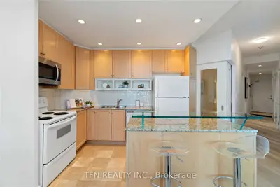 8 York Street 2010, Toronto C01, ON M5J 2Y2