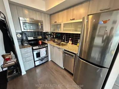68 Abell Street 1905, Toronto C01, ON M6J 0B1