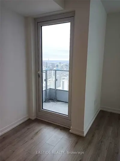 395 Bloor Street E 4011, Toronto C08, On M4w 1h7