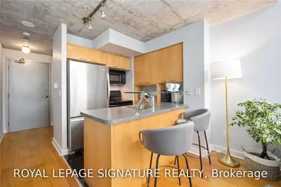 255 Richmond Street E 424, Toronto C08, ON M5A 1P2