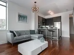 438 King Street W 905, Toronto C01, ON M5V 3T9