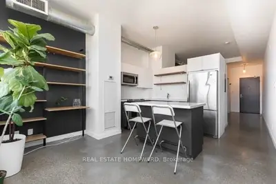 549 King Street E 306, Toronto C08, On M5a 3j5
