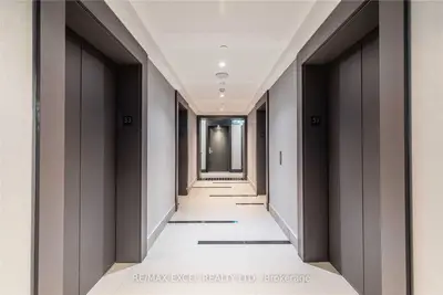 403 Church Street 2305, Toronto C08, ON M4Y 2C2