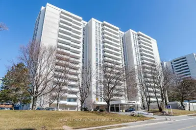 10 Parkway Forest Drive 710, Toronto C15, ON M2J 1L3