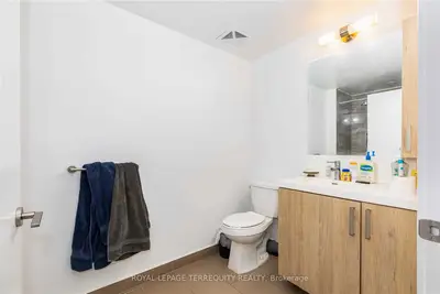 225 Sumach Street 503, Toronto C08, ON M5A 3K3