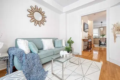 205 Finch Avenue E, Toronto C14, ON M2N 4S1