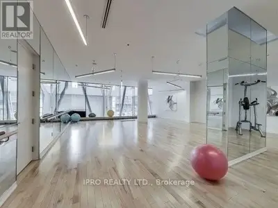 12 York Street 2708, Toronto C01, ON M5J 2Z2
