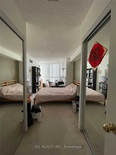 1055 Bay Street 1108, Toronto C01, ON M5S 3A3