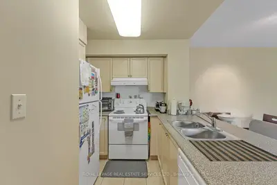 195 Merton Street 501, Toronto C10, ON M4S 3H6