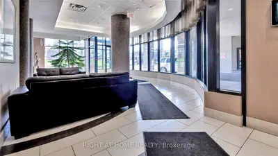 872 Sheppard Avenue W 715, Toronto C06, ON M3H 2T5