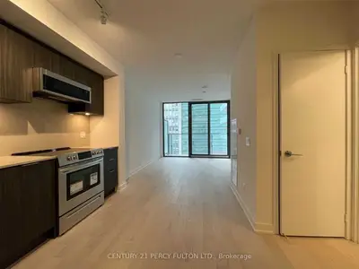 25 Richmond Street E 607, Toronto C08, ON M5C 1N7