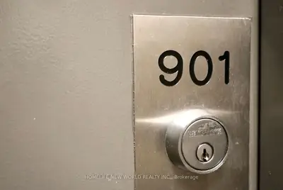 11 St Joseph Street 901, Toronto C01, On M4y 1j8