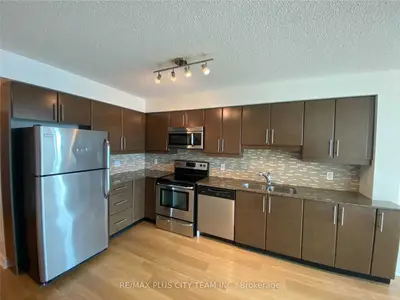 33 Bay Street 1309, Toronto C01, ON M5J 2Z3