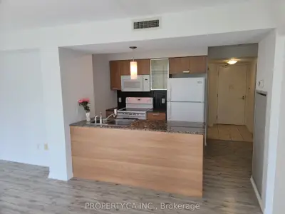 38 Grenville Street 502, Toronto C01, ON M4Y 1A5