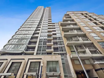 88 CUMBERLAND Street 707, Toronto C02, ON M5R 0C8