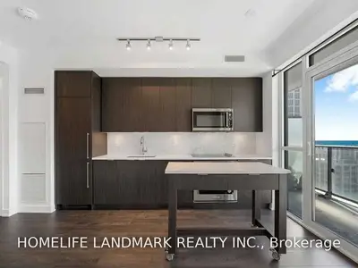 38 Iannuzzi Street 1603, Toronto C01, On M5v 0s2
