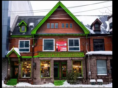 114 Sherbourne Street 202, Toronto C01, On M5a 2r2