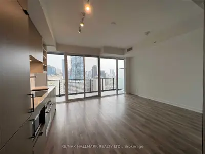 20 Edward Street 2421, Toronto C01, ON M5G 1C9