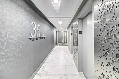 25 Capreol Court 3502, Toronto C01, On M5v 3z7