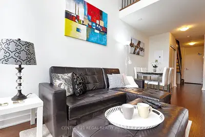 5 Hanna Avenue 420, Toronto C01, ON M6K 0B3