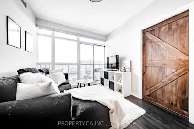 68 Abell Street 1117, Toronto C01, ON M6J 0A2