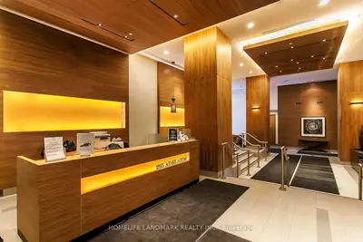 295 Adelaide Street W 3101, Toronto C01, ON M5V 0L4