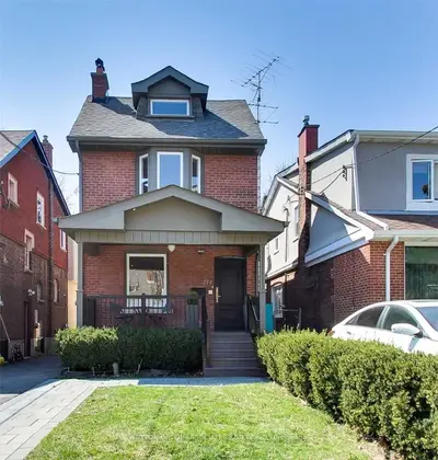 274 Wychwood Avenue, Toronto C03, ON M6C 2T7