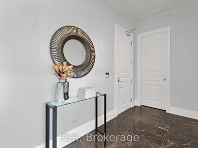 183 Wellington Street W 3803, Toronto C01, On M5v 0a1