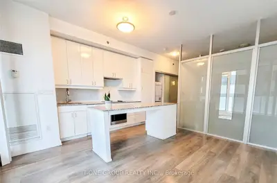 426 University Avenue 1806, Toronto C01, ON M5G 1S9