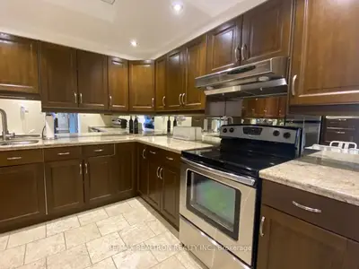 1555 Finch Avenue E 1205, Toronto, On M2j 4x9