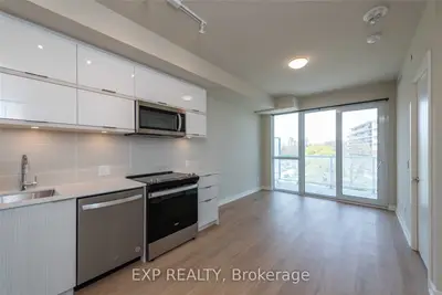 10 Deerlick Court 505, Toronto C13, ON M3A 1Y4