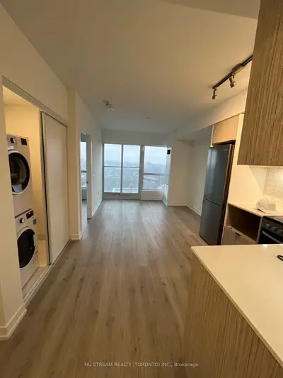395 Bloor Street E 1710, Toronto C08, ON M4W 0B4