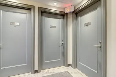 155 Yorkville Avenue 618, Toronto C02, ON M5R 1C4