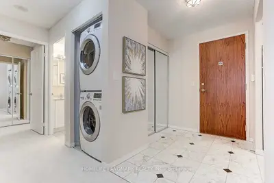 8 Pemberton Avenue 205, Toronto C14, ON M2M 4K8