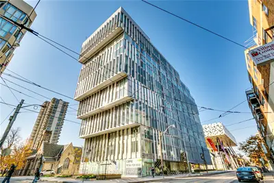 50 Mccaul Street 805, Toronto C01, ON M5T 1V9