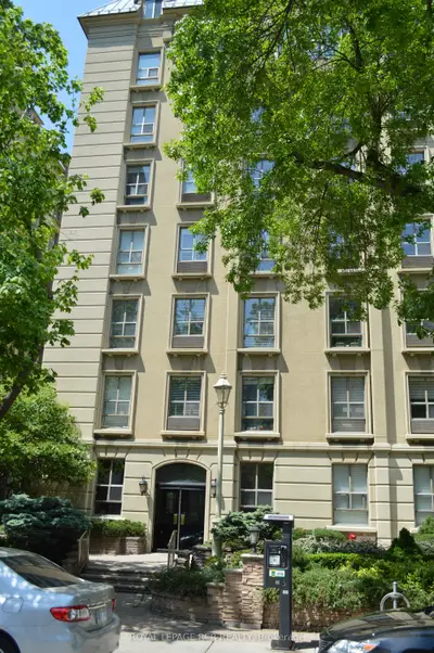 88 Charles Street E 410, Toronto C08, ON M4Y 2W7