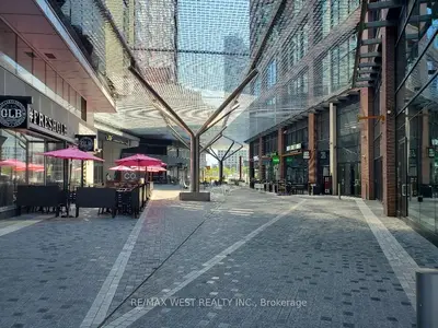 15 Lower Jarvis Street 1606, Toronto C08, ON M5E 0C4