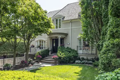 243 Dawlish Avenue, Toronto C12, ON M4N 1J2