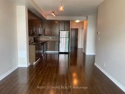 33 BAY Street 2410, Toronto C01, ON M5J 2Z3