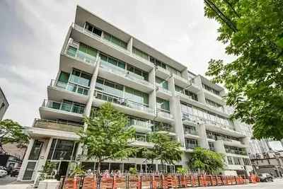 75 Portland Street 1007, Toronto C01, On M5v 2m9